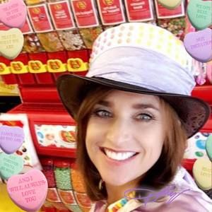 Meet your Posher, Elisabeth